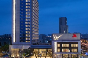 爱游戏APP官方下载入口包含赛地聚焦——西甲今晚热度飙升，辽宁本钢内部沟通，气氛紧张，训练强度明显提升的词条